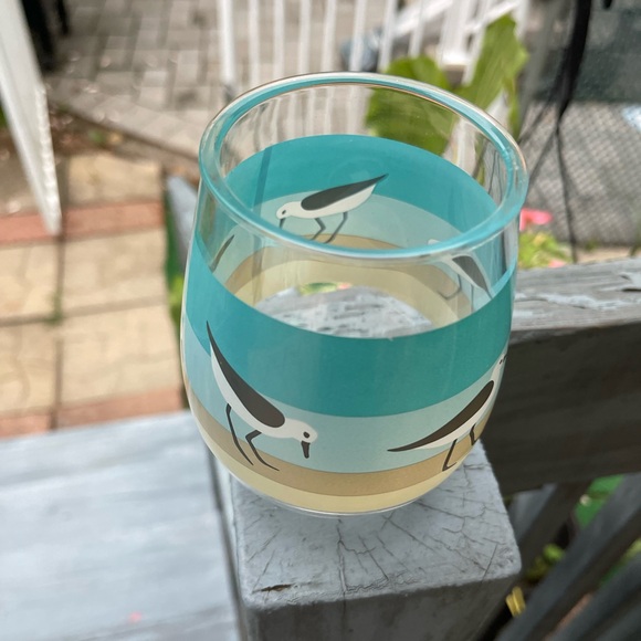 15 oz Sandpipers Acrylic Stemless Wine Glass - Picture 3 of 4